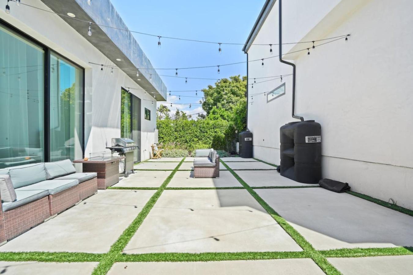 Modern High End High Ceiling 3bd La Los Angeles